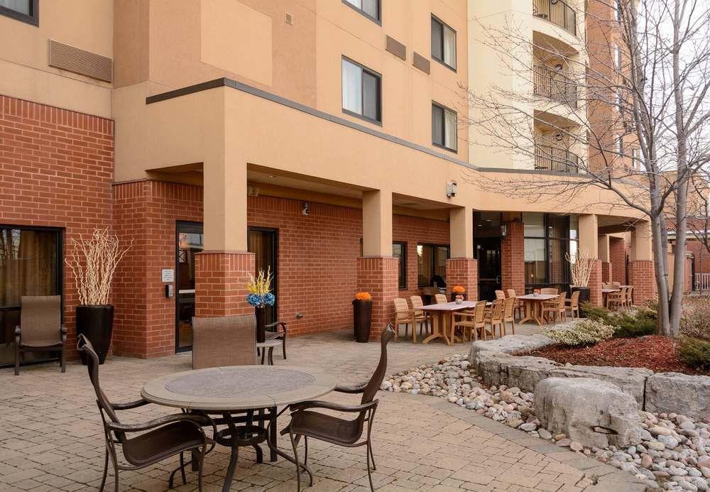 Courtyard By Marriott Toronto Brampton Hotel Bagian luar foto