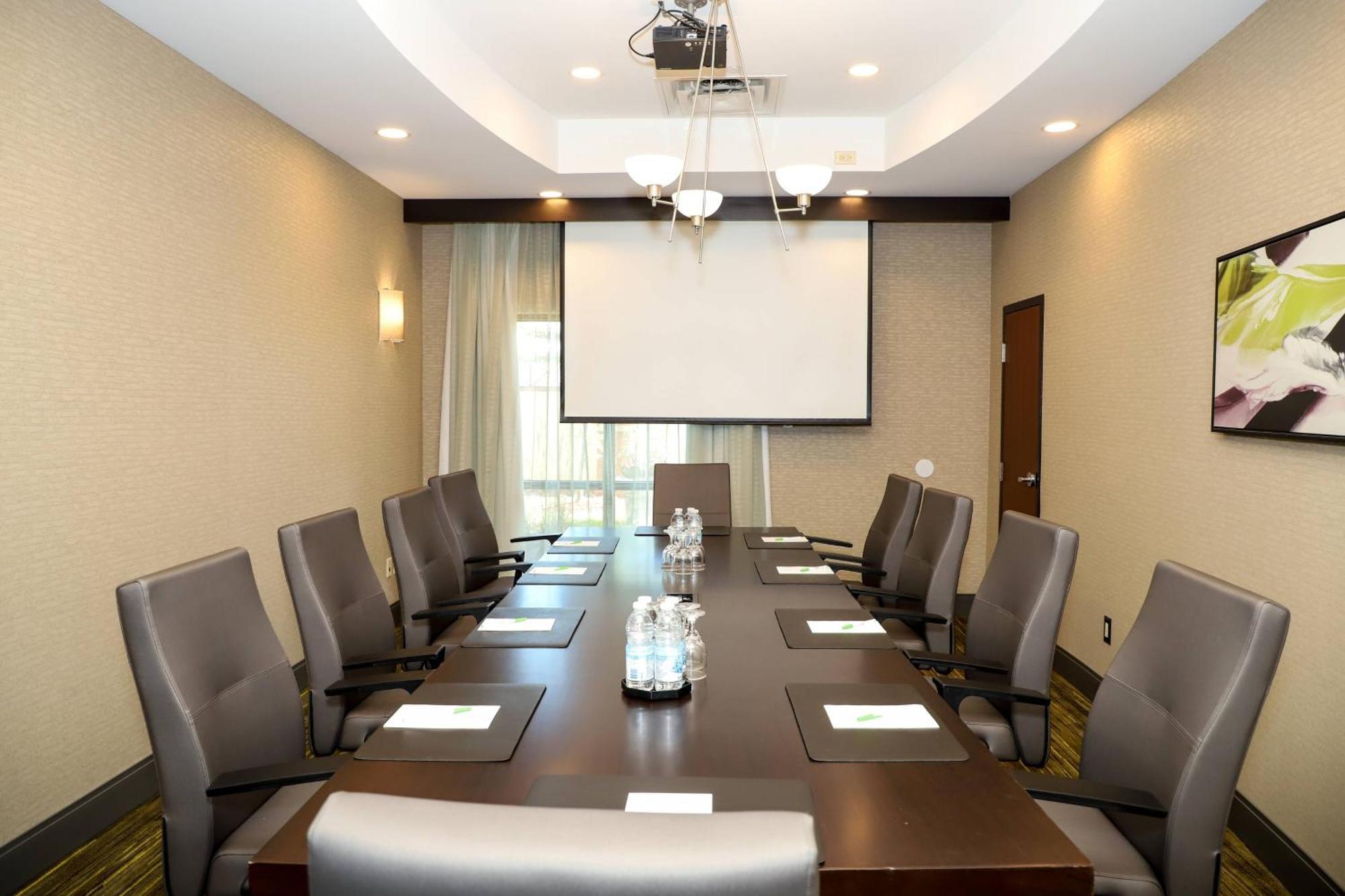 Courtyard By Marriott Toronto Brampton Hotel Bagian luar foto